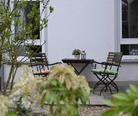 Schiefer Blick, Mit Terrasse Und Balkon