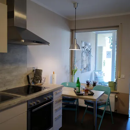 Schiefer Blick, Mit Terrasse Und Balkon Apartment
